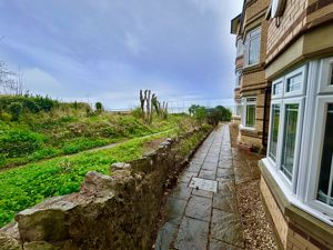 Photo 18- click for photo gallery